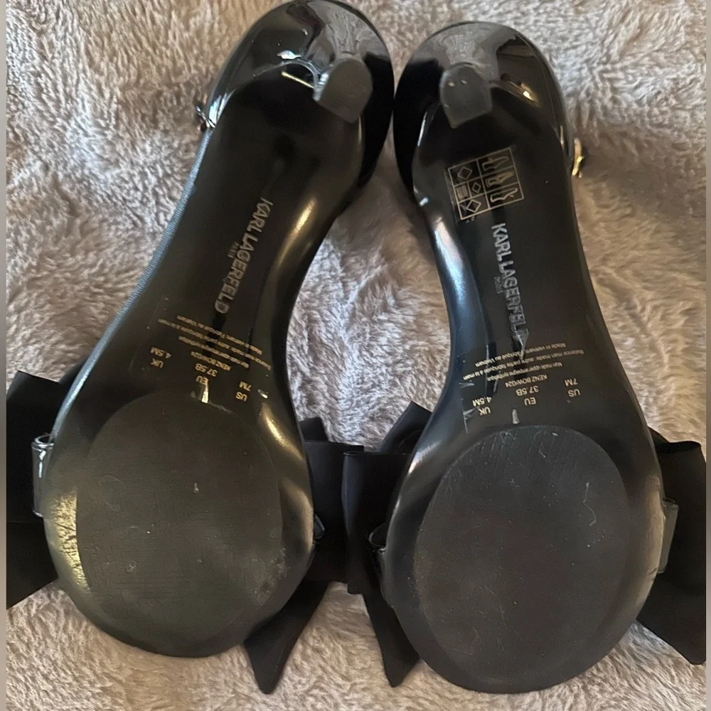 KARL LAGERFELD Black 4 inch Heels Bow Accents Size 7 - Picture 7 of 7